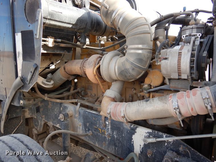 image for item DR1152 1996 Kenworth T800  semi truck