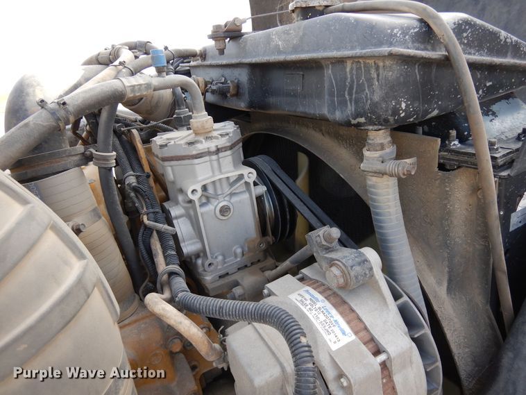 image for item DR1152 1996 Kenworth T800  semi truck