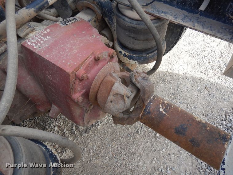 image for item DR1152 1996 Kenworth T800  semi truck