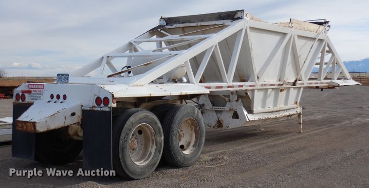 image for item DR1153 2004 Manac  bottom dump trailer