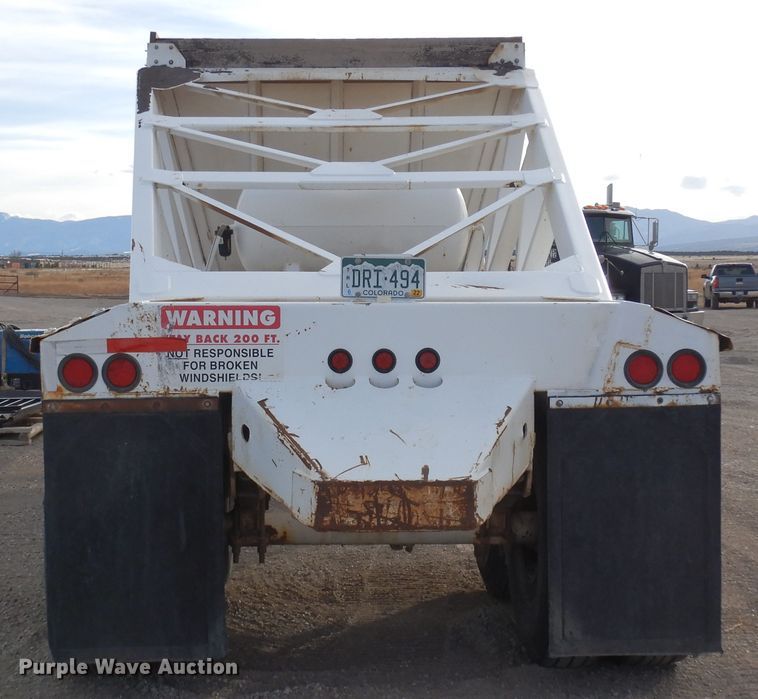 image for item DR1153 2004 Manac  bottom dump trailer