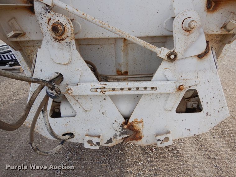 image for item DR1153 2004 Manac  bottom dump trailer