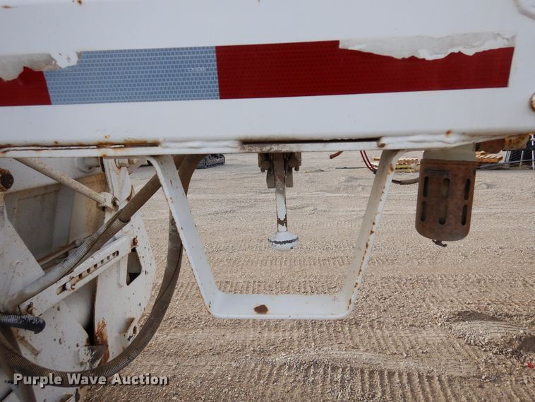 image for item DR1153 2004 Manac  bottom dump trailer