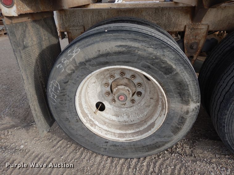 image for item DR1153 2004 Manac  bottom dump trailer