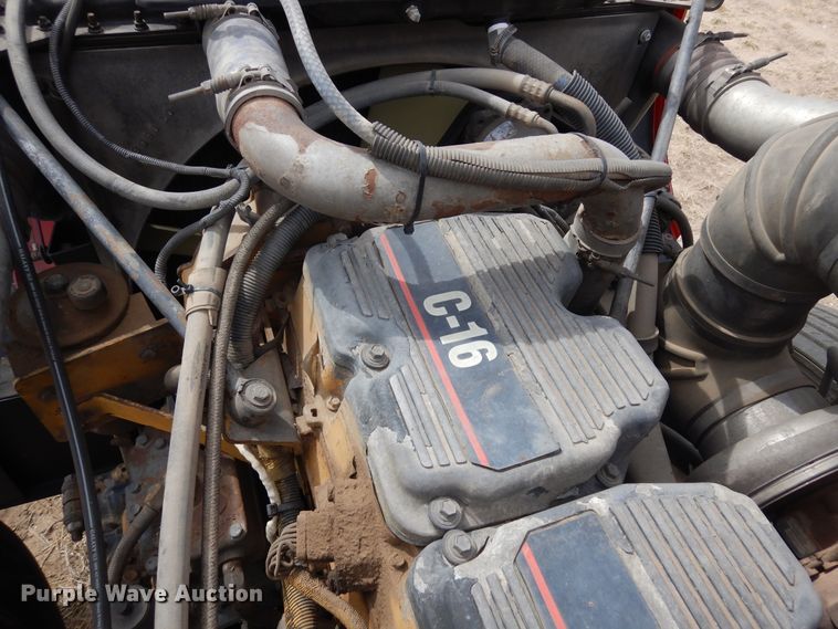 image for item DR1169 2003 Peterbilt 379  semi truck