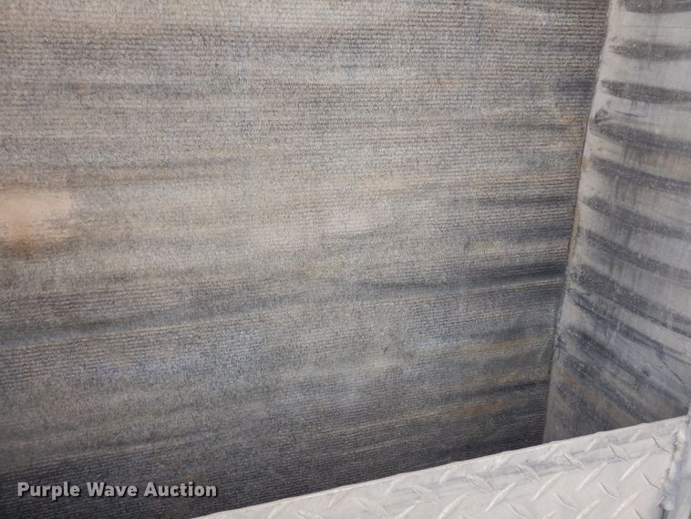 image for item DR1169 2003 Peterbilt 379  semi truck