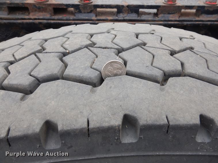 image for item DR1169 2003 Peterbilt 379  semi truck