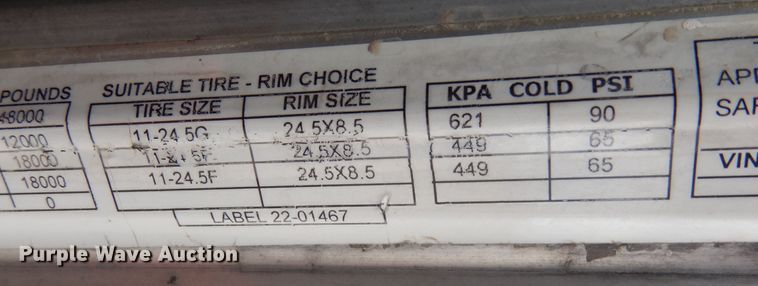 image for item DR1169 2003 Peterbilt 379  semi truck