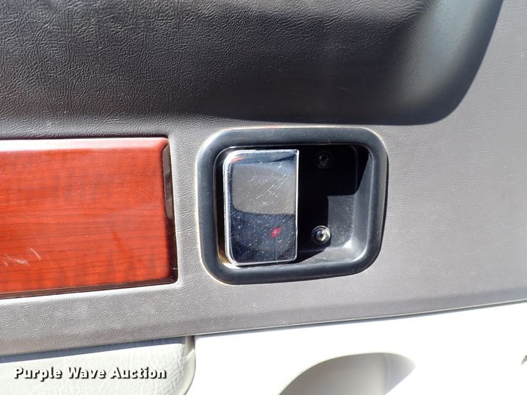 image for item DS7045 2016 Western Star 4900EX  semi truck