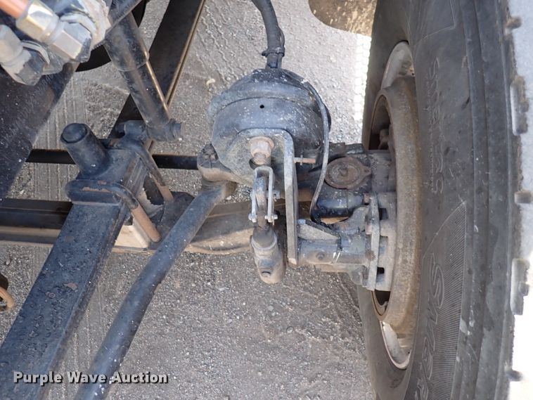 image for item DS7045 2016 Western Star 4900EX  semi truck