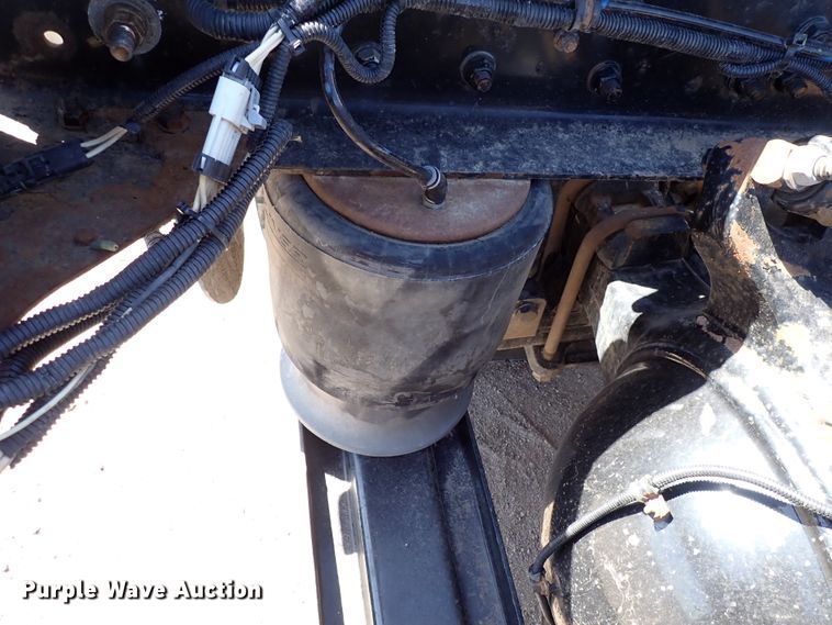 image for item DS7045 2016 Western Star 4900EX  semi truck