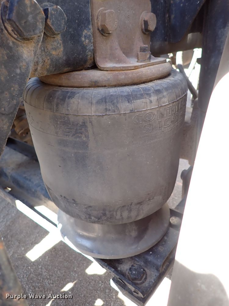 image for item DS7045 2016 Western Star 4900EX  semi truck