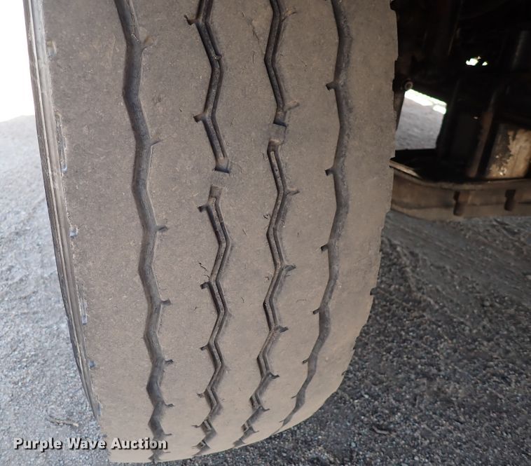 image for item DS7045 2016 Western Star 4900EX  semi truck