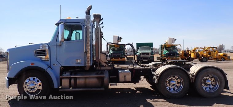 image for item DS7046 2012 Freightliner Coronado  semi truck