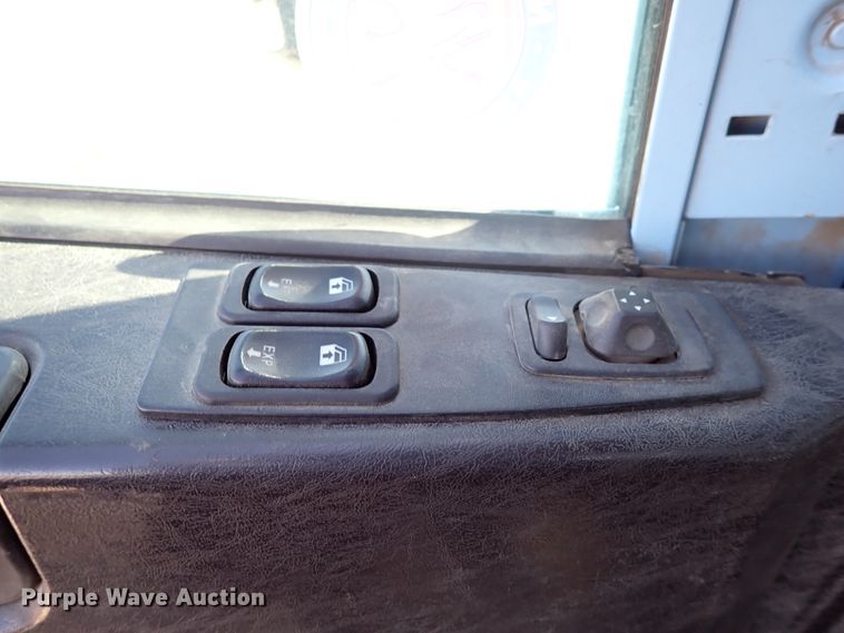 image for item DS7046 2012 Freightliner Coronado  semi truck