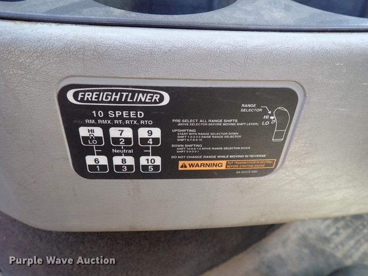 image for item DS7046 2012 Freightliner Coronado  semi truck