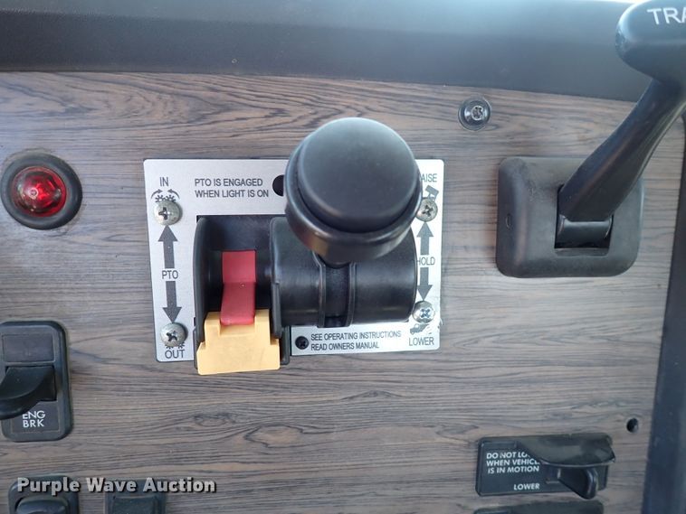 image for item DS7046 2012 Freightliner Coronado  semi truck