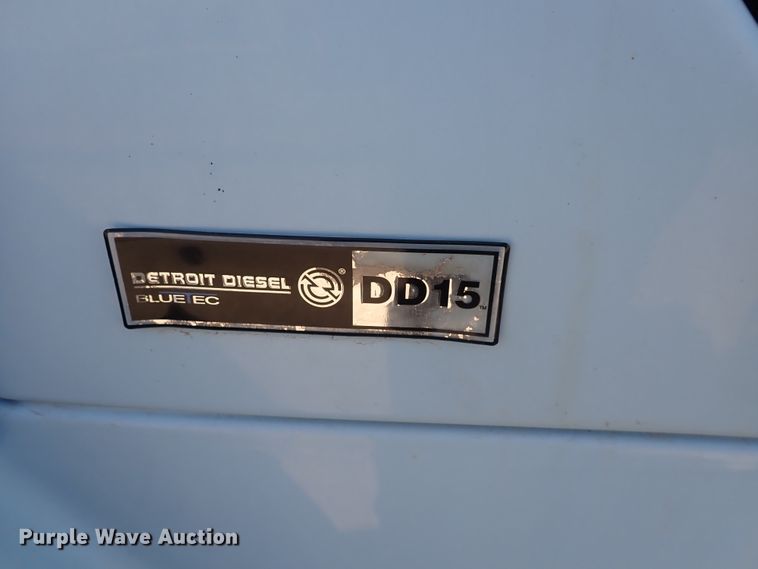 image for item DS7046 2012 Freightliner Coronado  semi truck