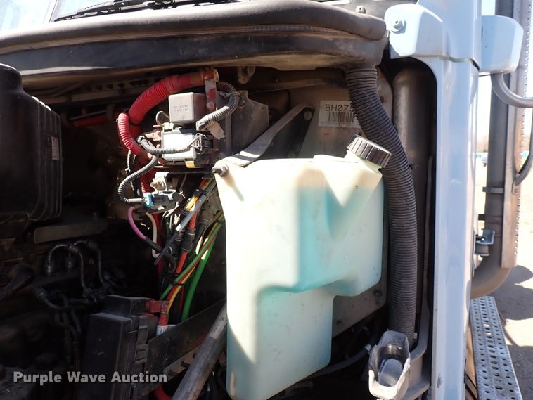 image for item DS7046 2012 Freightliner Coronado  semi truck