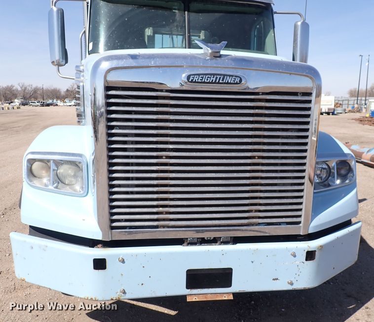 image for item DS7046 2012 Freightliner Coronado  semi truck