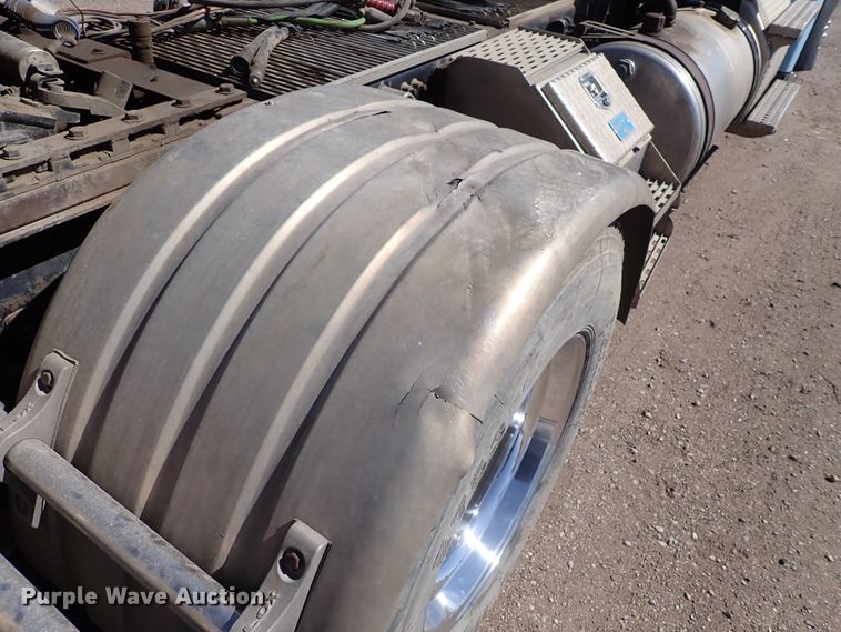 image for item DS7046 2012 Freightliner Coronado  semi truck