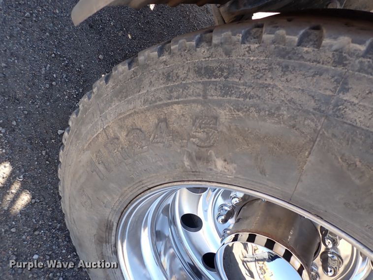 image for item DS7046 2012 Freightliner Coronado  semi truck