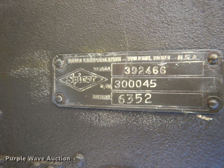 image for item HU9401 Spicer 6352  transmission