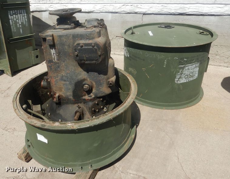 image for item HU9403 Spicer 6452  transmission