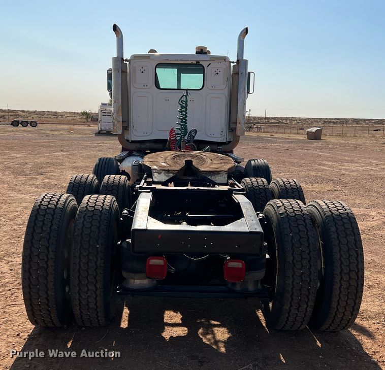 image for item IG9430 2007 Western Star 4900 SA  semi truck