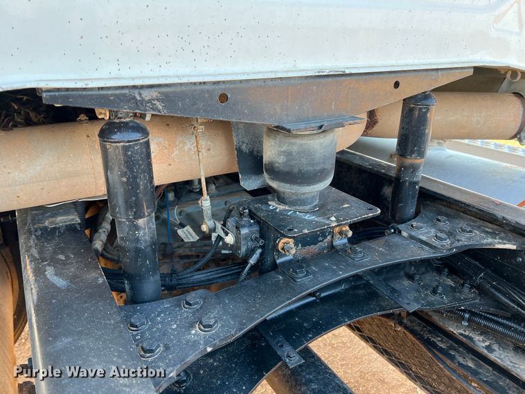 image for item IG9430 2007 Western Star 4900 SA  semi truck