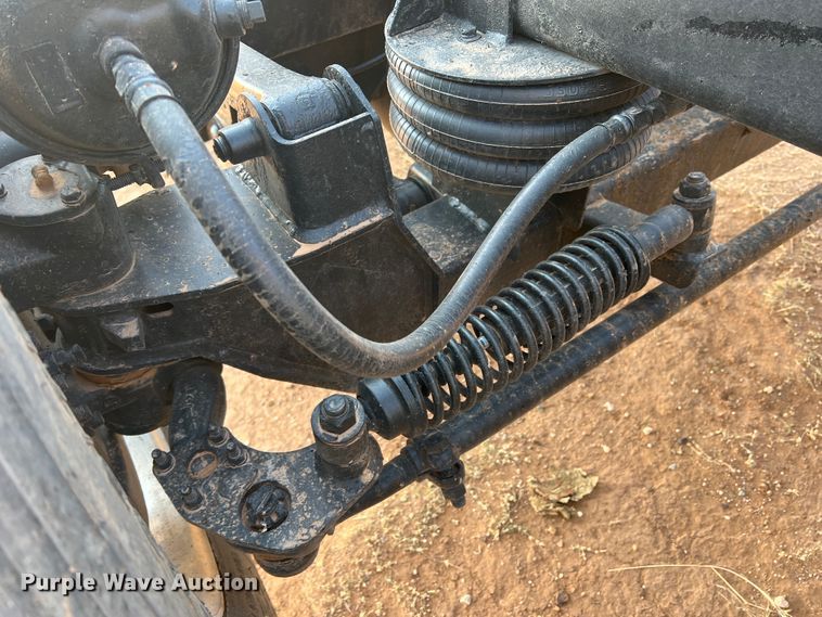 image for item IG9430 2007 Western Star 4900 SA  semi truck