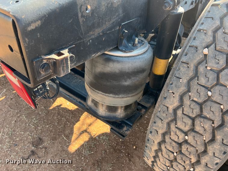 image for item IG9430 2007 Western Star 4900 SA  semi truck