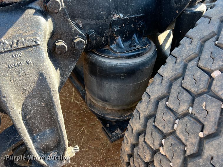 image for item IG9430 2007 Western Star 4900 SA  semi truck