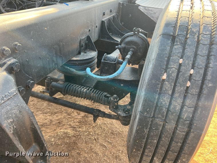 image for item IG9430 2007 Western Star 4900 SA  semi truck