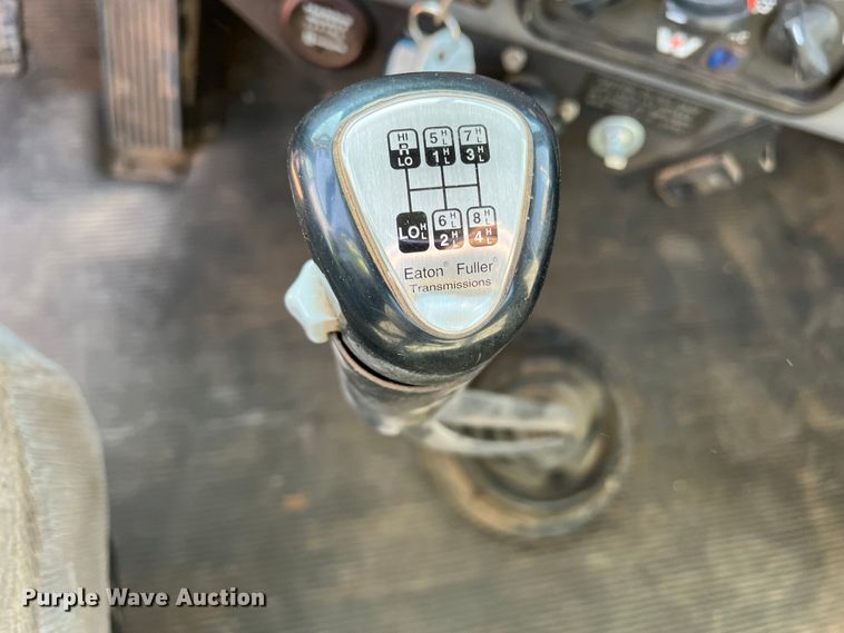 image for item IG9430 2007 Western Star 4900 SA  semi truck