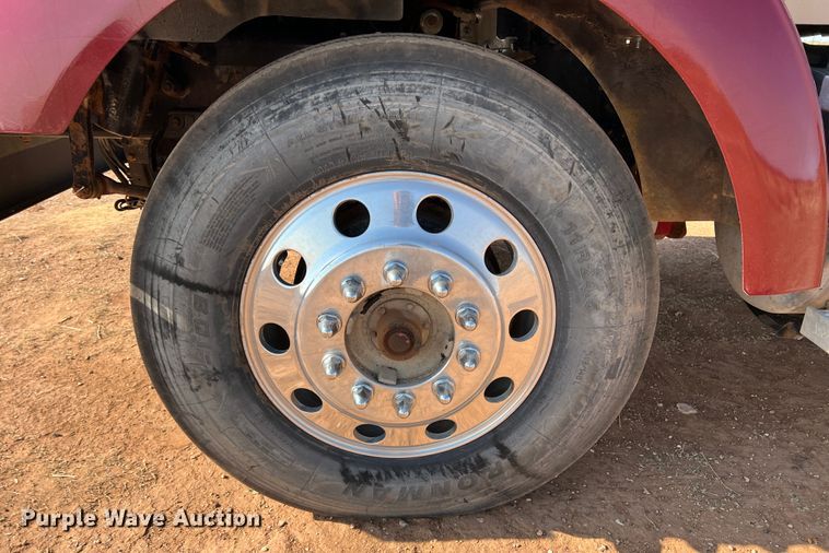 image for item IG9430 2007 Western Star 4900 SA  semi truck