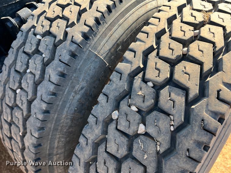 image for item IG9430 2007 Western Star 4900 SA  semi truck