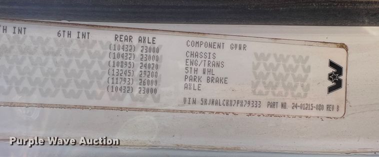 image for item IG9430 2007 Western Star 4900 SA  semi truck