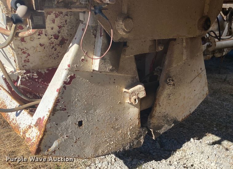 image for item IG9694 1980 Fruehauf  bottom dump trailer