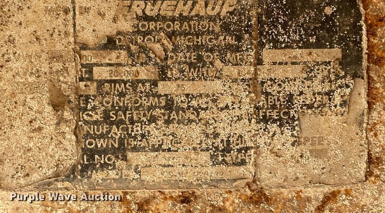 image for item IG9694 1980 Fruehauf  bottom dump trailer