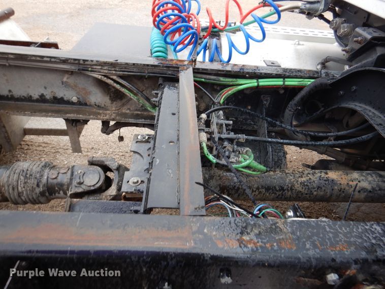 image for item JK9361 2000 Sterling L-Line  semi truck