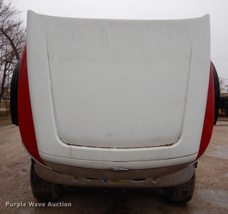 image for item JK9361 2000 Sterling L-Line  semi truck