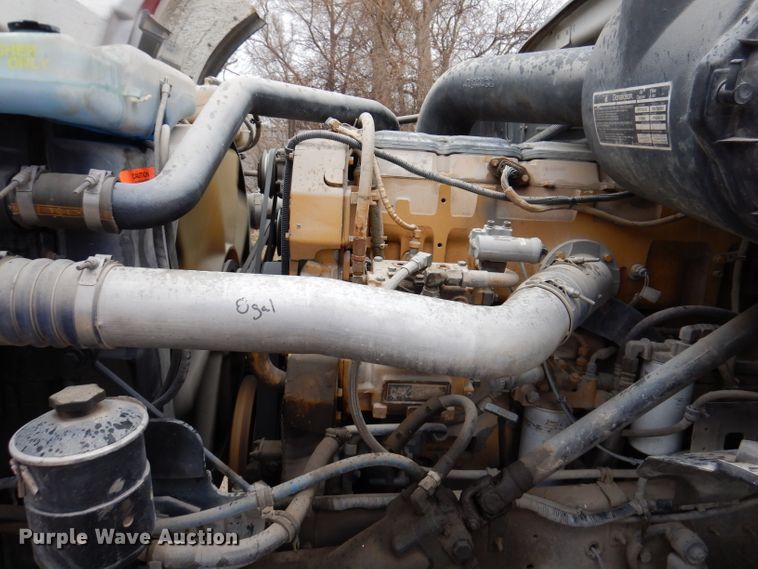 image for item JK9361 2000 Sterling L-Line  semi truck