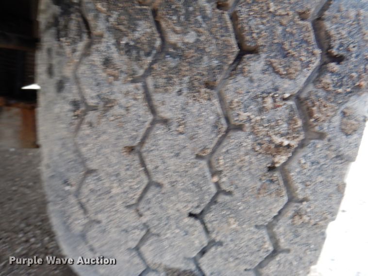 image for item JK9361 2000 Sterling L-Line  semi truck