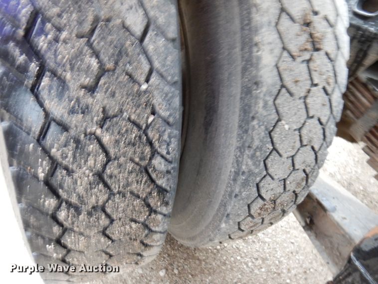 image for item JK9361 2000 Sterling L-Line  semi truck