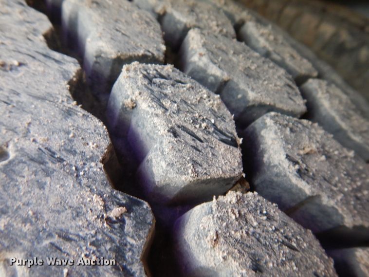 image for item JK9361 2000 Sterling L-Line  semi truck