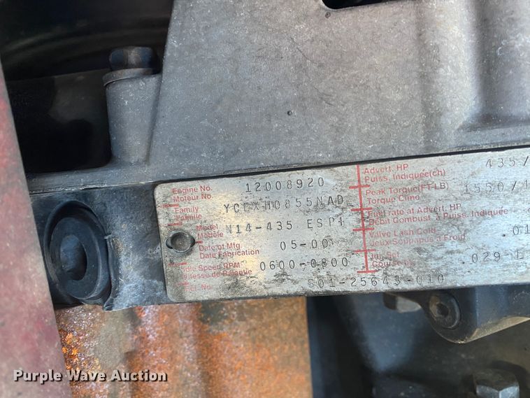 image for item JN9268 2001 Freigtliner Century Classic  semi truck