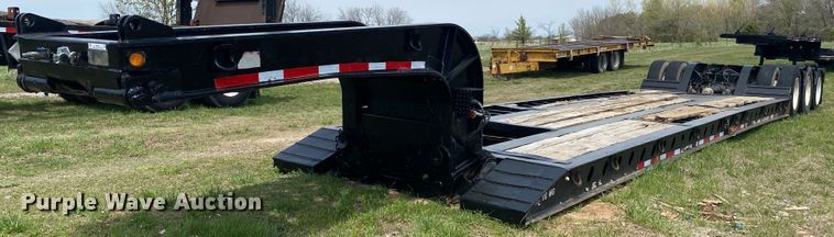 image for item JN9291 2006 XL Specialized XL80MG  lowboy equipment trailer