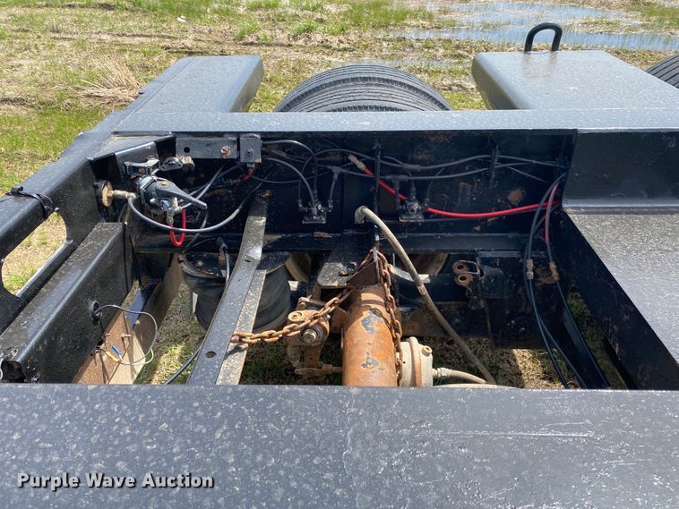 image for item JN9291 2006 XL Specialized XL80MG  lowboy equipment trailer