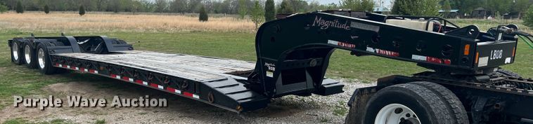 image for item JN9295 2009 Fontaine Magnitude 55H  lowboy equipment trailer